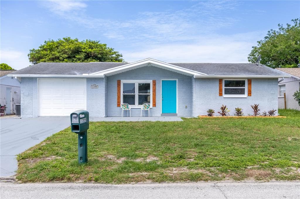 11205 NOME AVENUE PORT RICHEY, FL 34668
