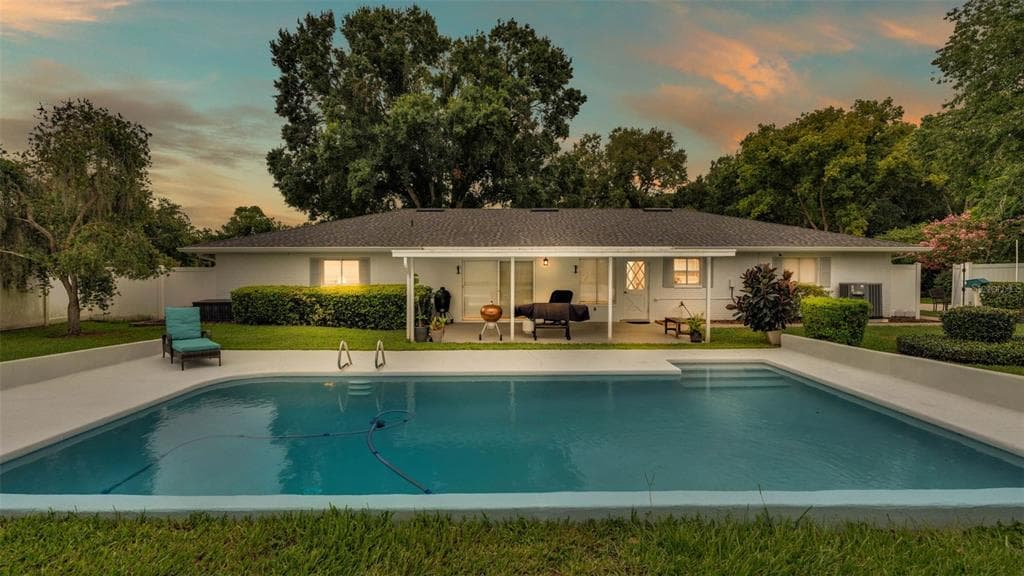 720 ORANGE VALLEY LANE LAKELAND, FL 33813