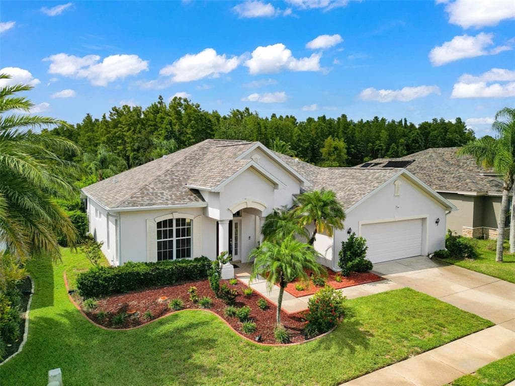 2131 BLUE BEECH COURT