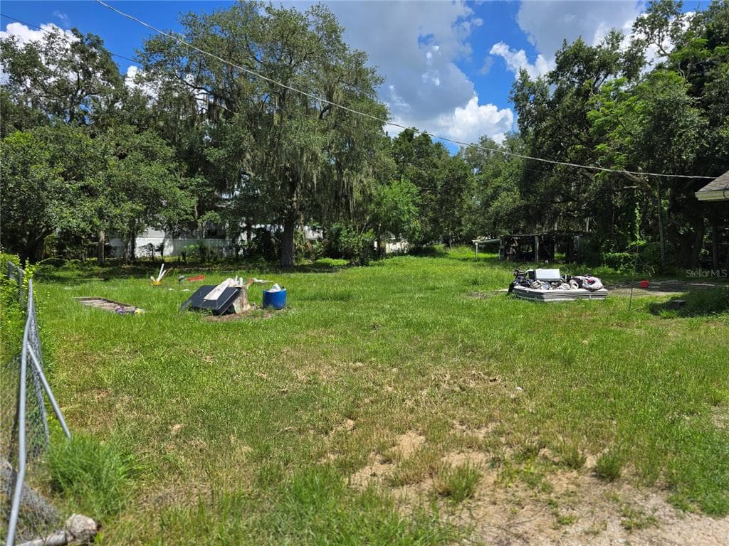 6103B PALM AVENUE GIBSONTON, FL 33534