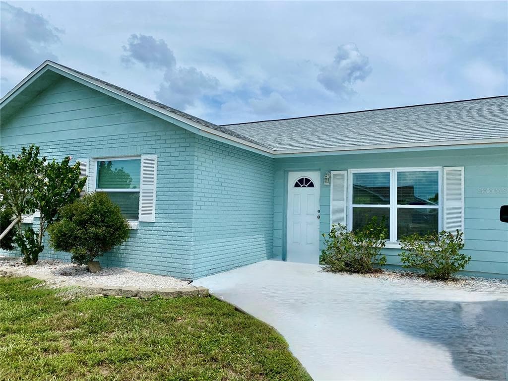 6196 CORALBERRY TERRACE PORT CHARLOTTE, FL 33981