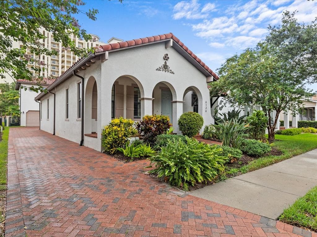 6136 YEATS MANOR DRIVE TAMPA, FL 33616