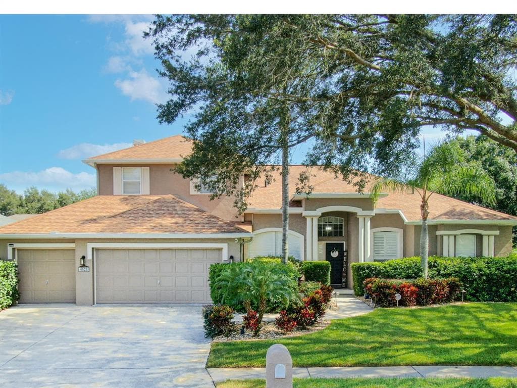 4525 SWIFT CIRCLE VALRICO, FL 33596