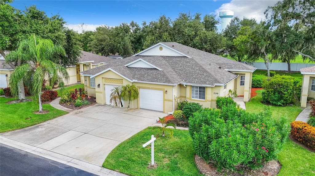 209 28TH STREET W PALMETTO, FL 34221