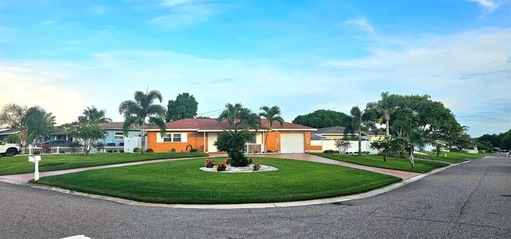 11574 64TH AVENUE SEMINOLE, FL 33772