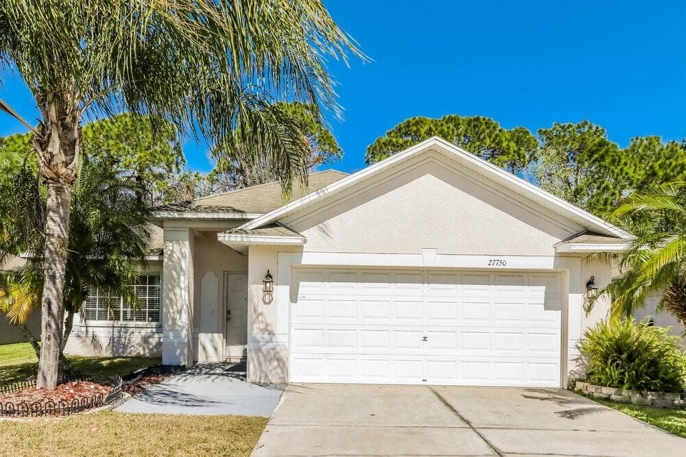 27750 BREAKERS DRIVE WESLEY CHAPEL, FL 33544