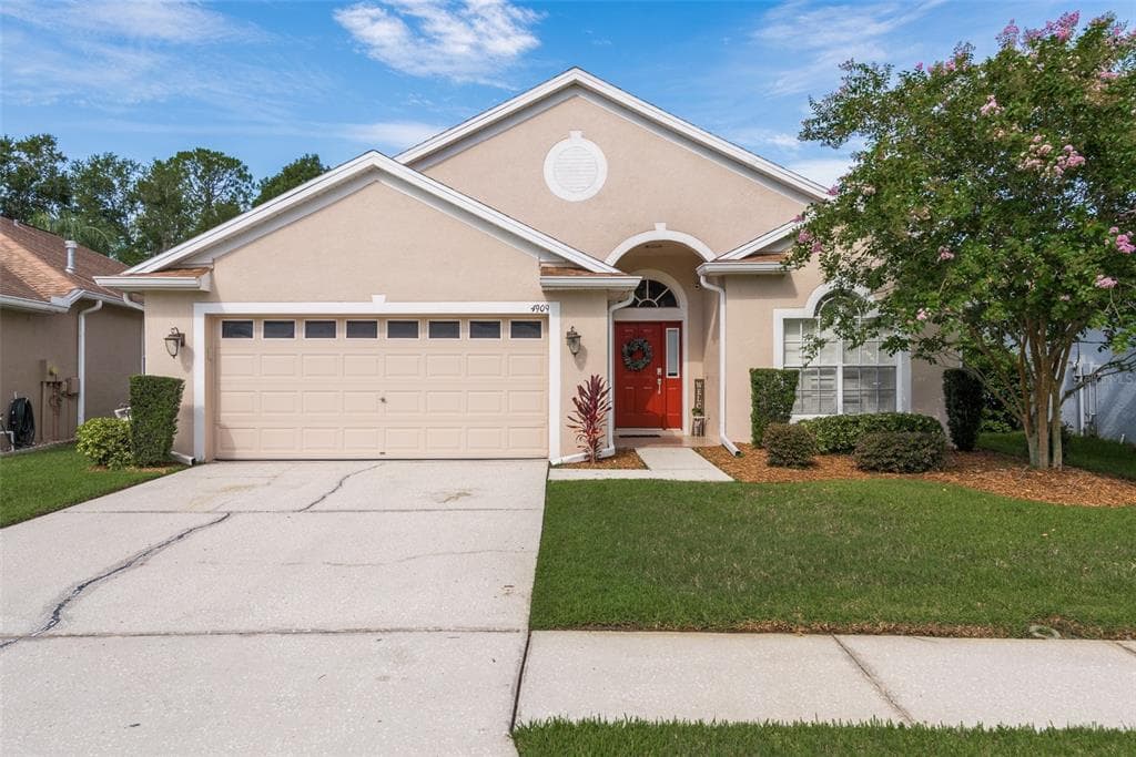 4909 WINDINGBROOK TRAIL WESLEY CHAPEL, FL 33544