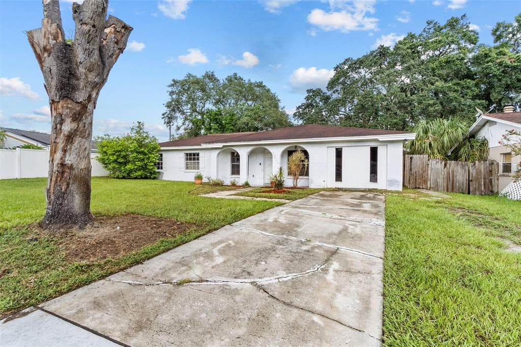 3504 WESTFIELD DRIVE BRANDON, FL 33511