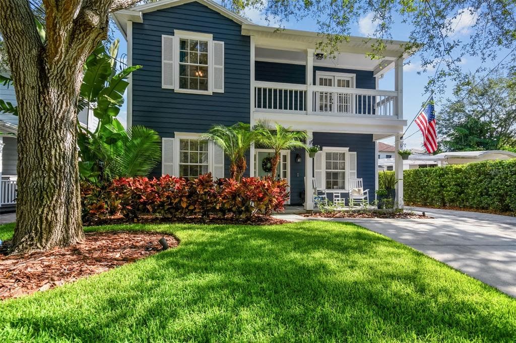 3111 W OAKELLAR AVENUE TAMPA, FL 33611
