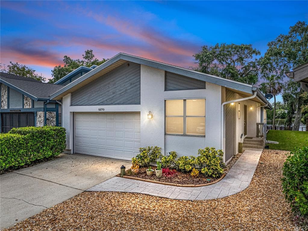 5270 S RIVERVIEW CIRCLE HOMOSASSA, FL 34448