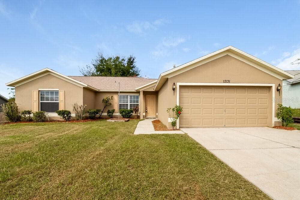 12131 GOLDENSTAR LANE CLERMONT, FL 34711