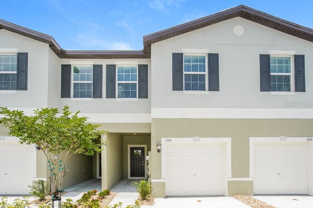 2141 GREAT SAPPHIRE LANE LUTZ, FL 33558