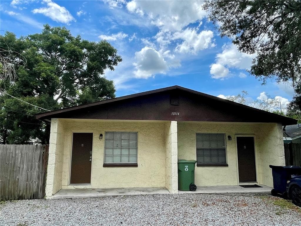10114 N HYACINTH AVENUE TAMPA, FL 33612