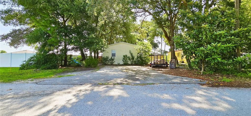 182 ARKAYS AVENUE SPRING HILL, FL 34609