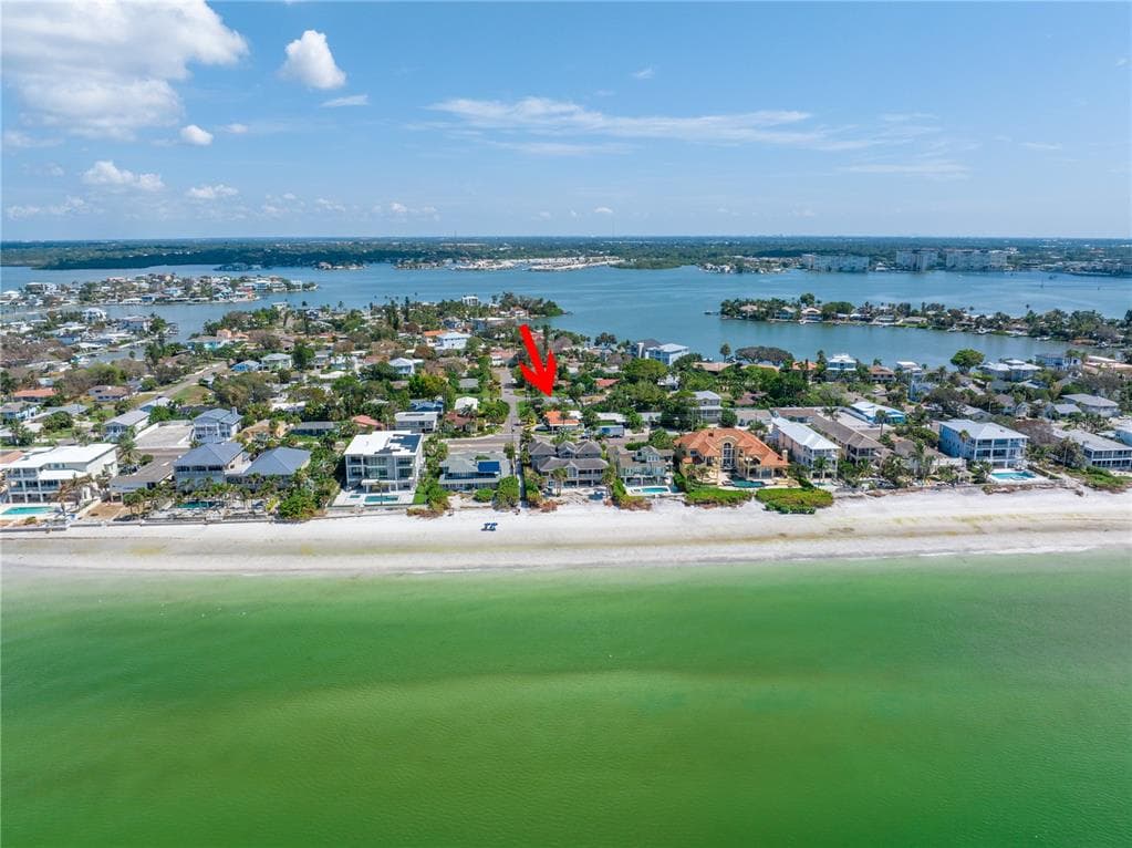 5 158TH AVENUE REDINGTON BEACH, FL 33708