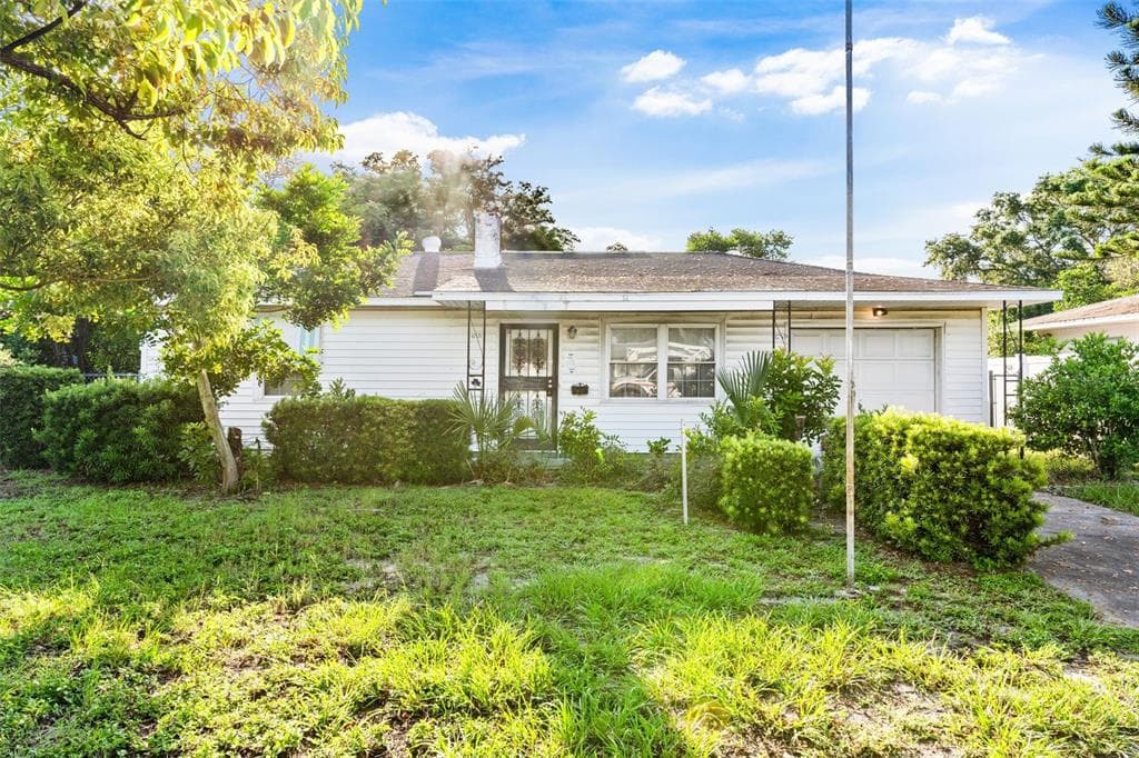 1573 S JEFFERSON AVENUE CLEARWATER, FL 33756