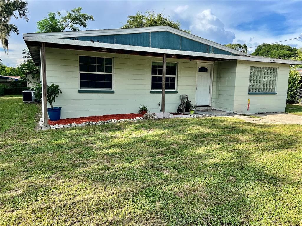 4222 E REGNAS AVENUE TAMPA, FL 33617