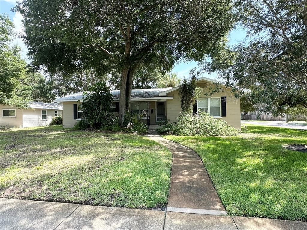 7334 4TH AVENUE N ST PETERSBURG, FL 33710