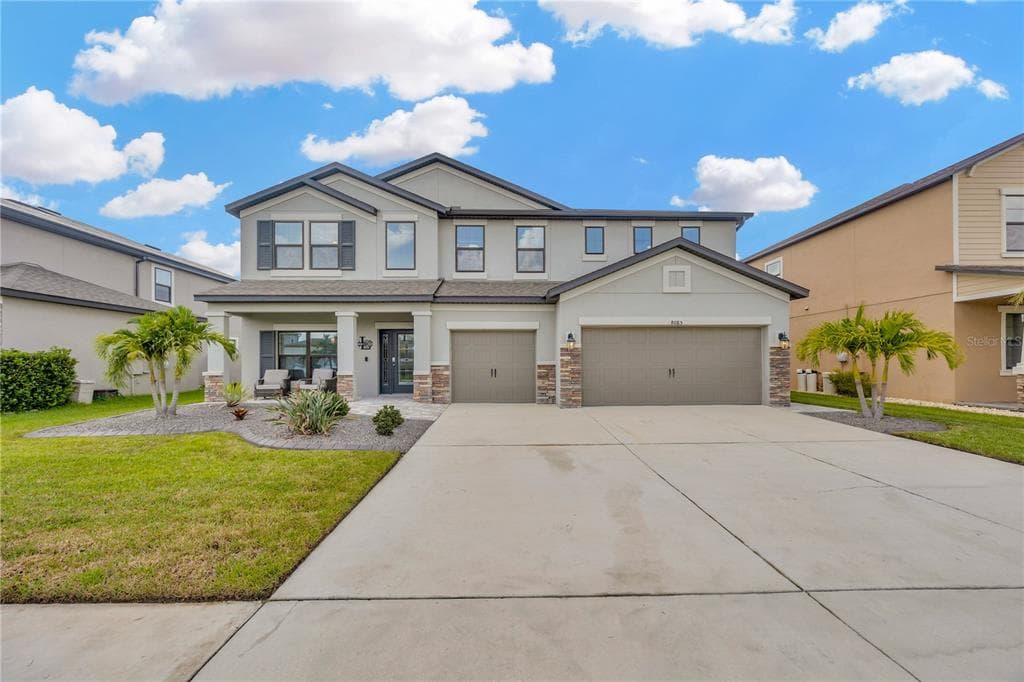 8085 LAGO MIST WAY WESLEY CHAPEL, FL 33545