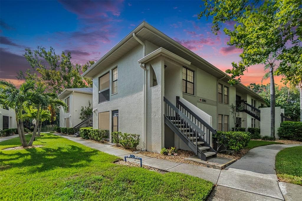 3382 MERMOOR DRIVE UNIT 3103 PALM HARBOR, FL 34685