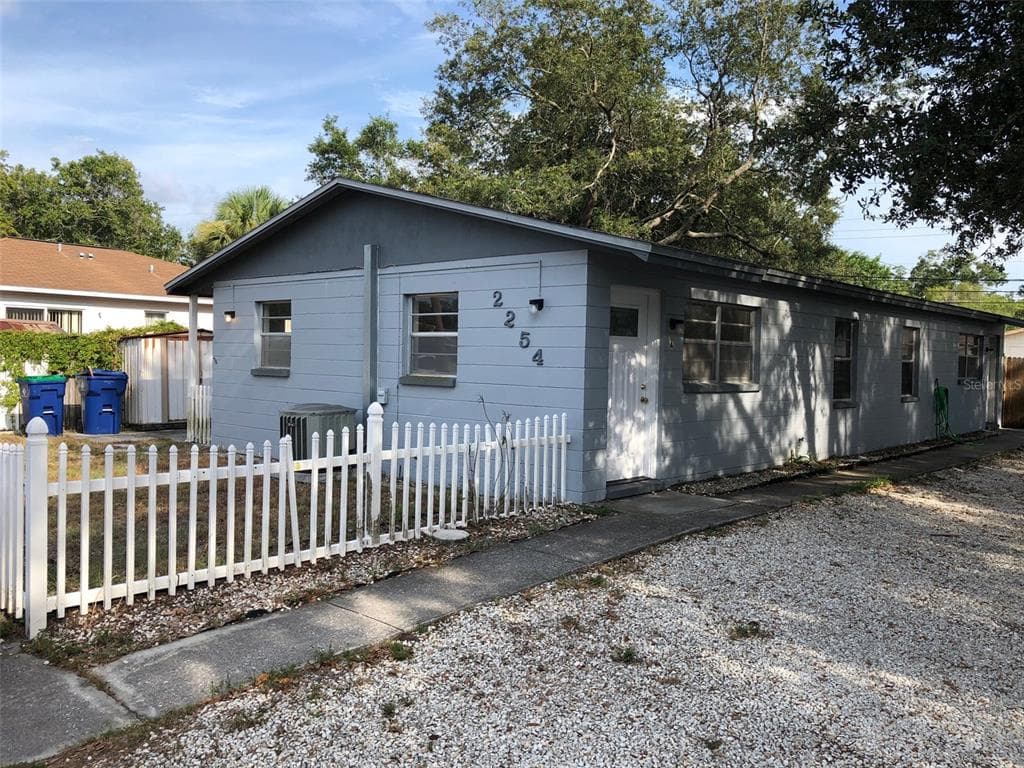 2254 19TH AVENUE SW LARGO, FL 33774