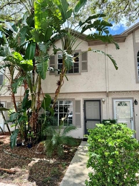 2267 FLETCHERS POINT CIRCLE TAMPA, FL 33613