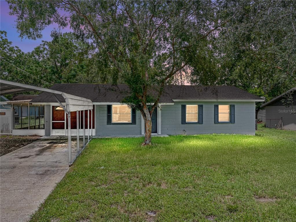 34927 ANSLEY AVENUE DADE CITY, FL 33523