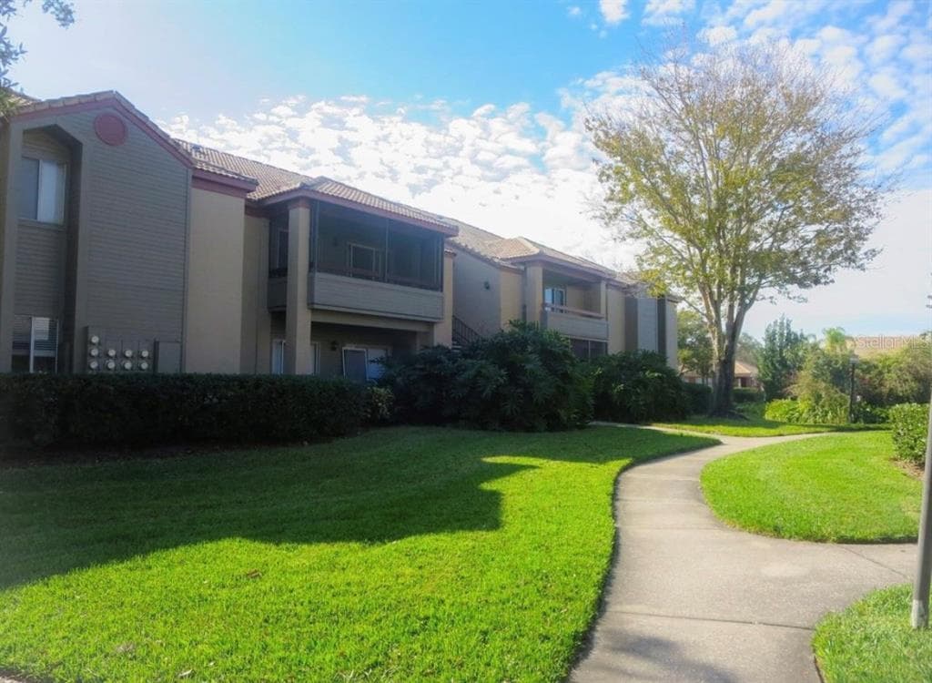 10265 GANDY BOULEVARD N UNIT 903 ST PETERSBURG, FL 33702