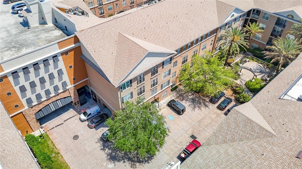 4221 W SPRUCE STREET UNIT 2233 TAMPA, FL 33607
