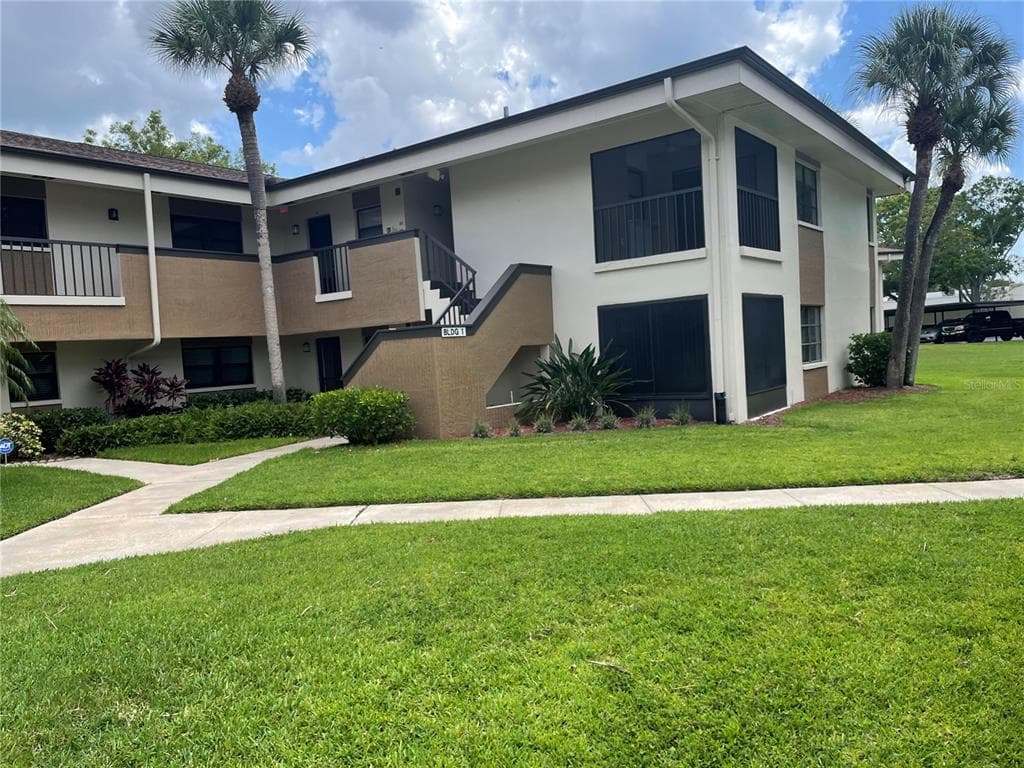2700 NEBRASKA AVENUE UNIT 1-206 PALM HARBOR, FL 34684
