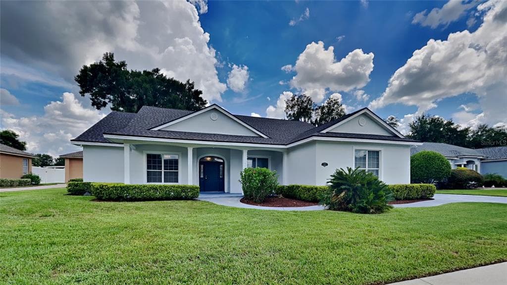 3076 HAWKS RIDGE DRIVE LAKELAND, FL 33810