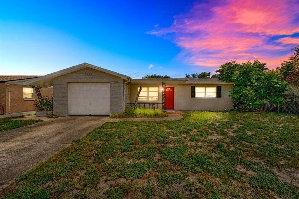 7241 OAK CREST DRIVE PORT RICHEY, FL 34668