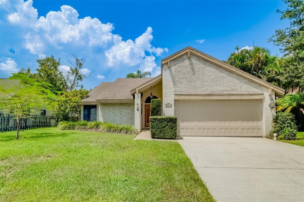 2953 LONGBROOKE WAY CLEARWATER, FL 33760