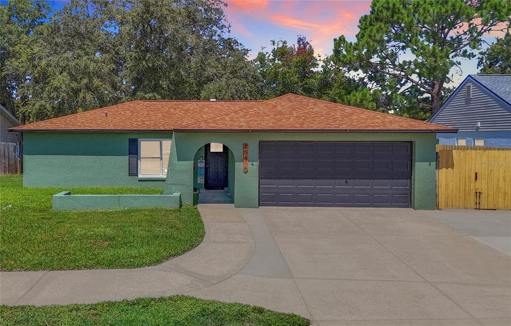 10410 PALM LAKE BOULEVARD PORT RICHEY, FL 34668
