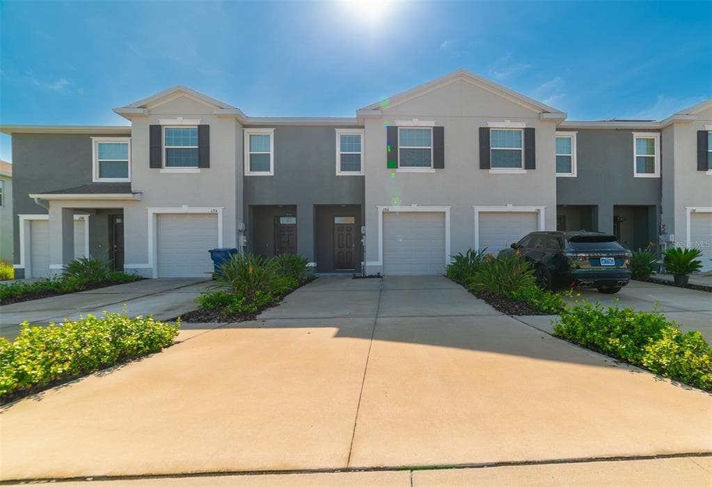 1750 HOVENWEEP ROAD WESLEY CHAPEL, FL 33543