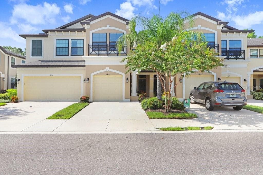 11420 CROWNED SPARROW LANE TAMPA, FL 33626
