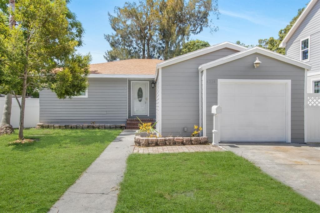 4214 3RD AVENUE S ST PETERSBURG, FL 33711
