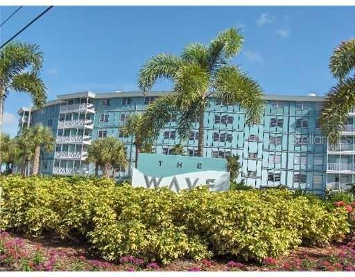3315 58TH AVENUE S UNIT 220 ST PETERSBURG, FL 33712