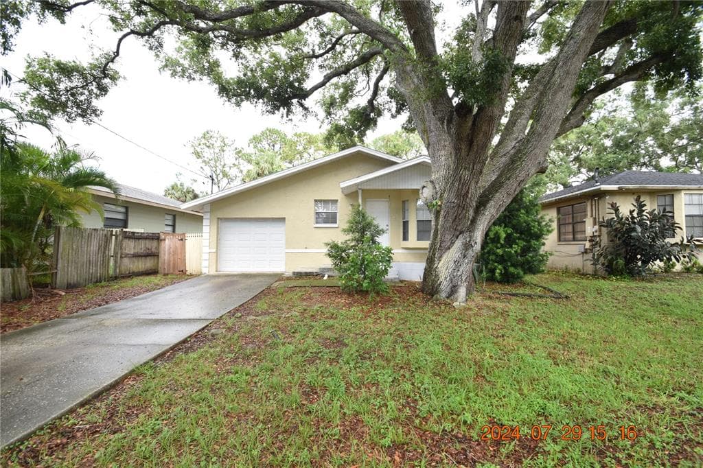 7614 S SWOOPE STREET TAMPA, FL 33616