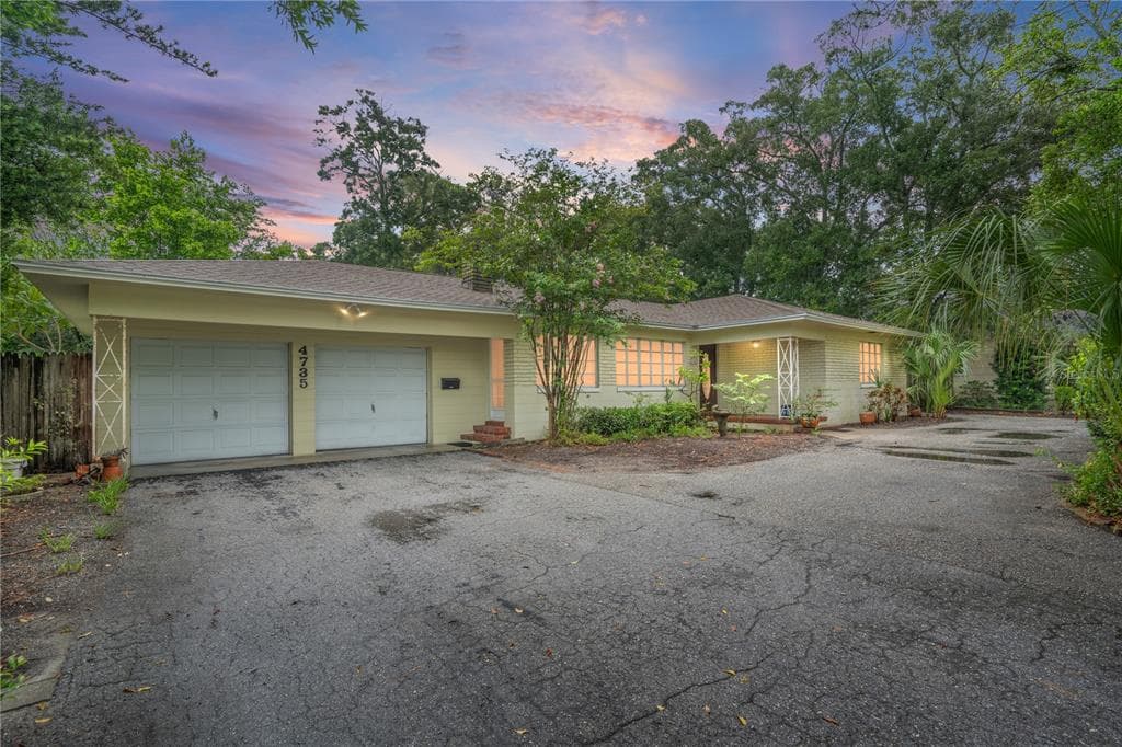 4735 4TH AVENUE N ST PETERSBURG, FL 33713