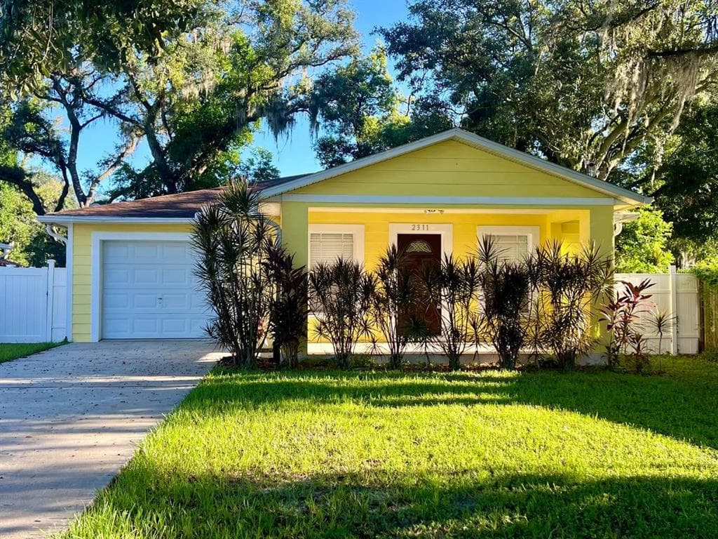 2311 W HENRY AVENUE TAMPA, FL 33603