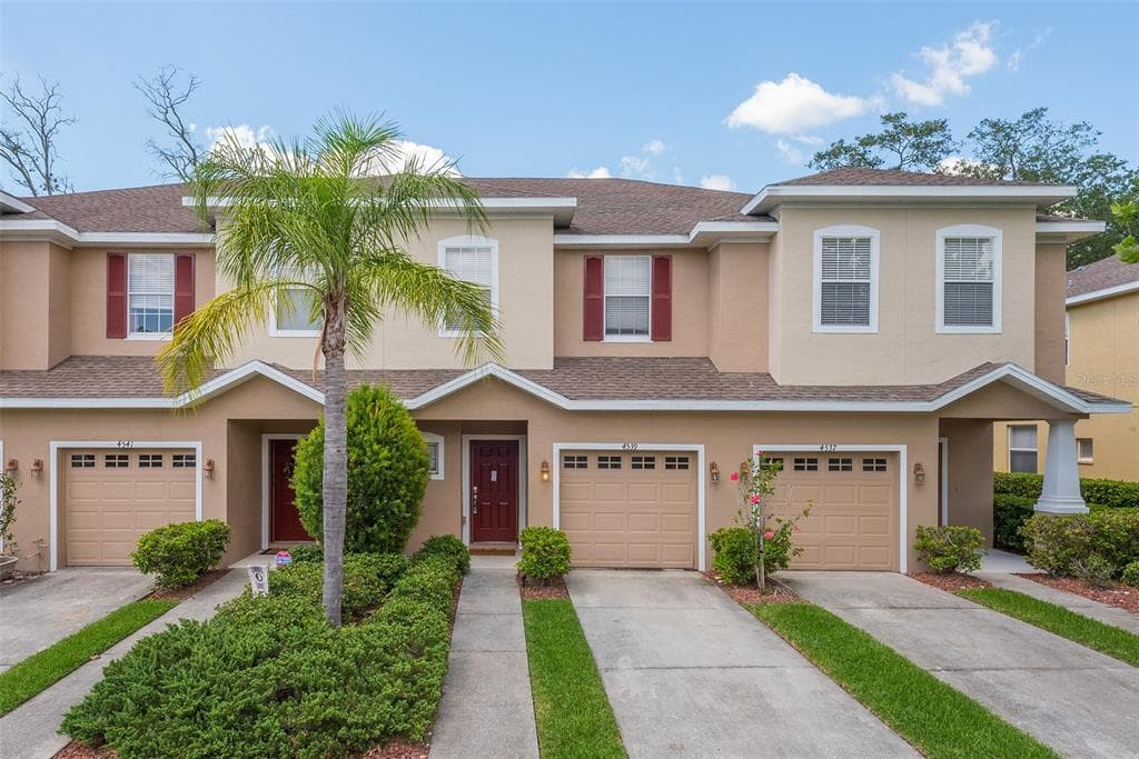 4539 AMBERLY OAKS COURT TAMPA, FL 33614