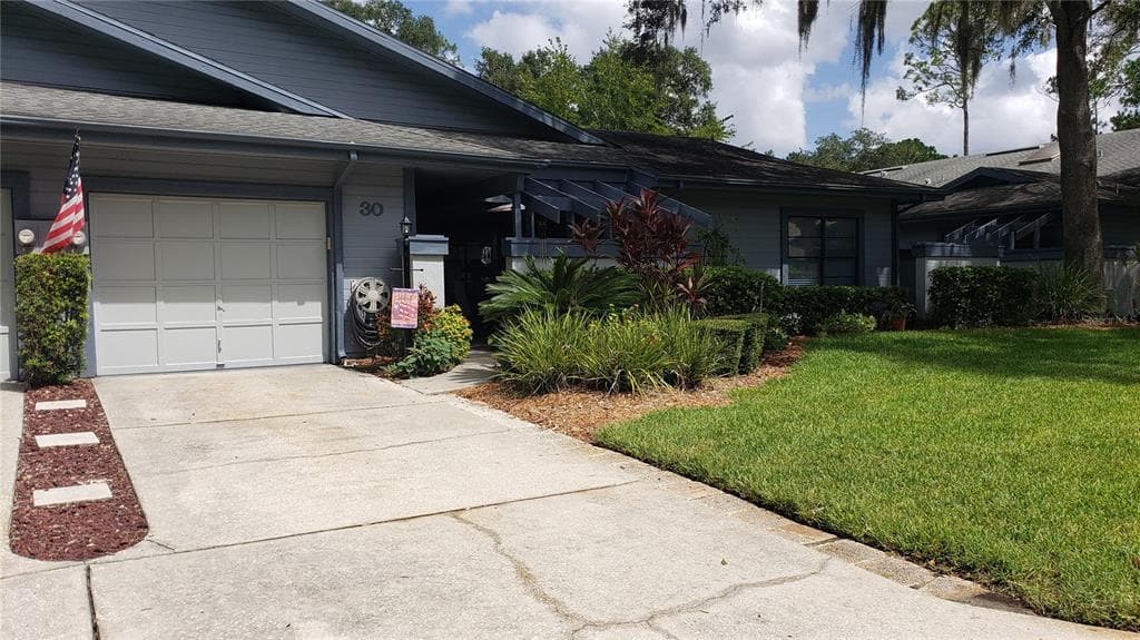30 SUMMERWINDS LN OLDSMAR, FL 34677