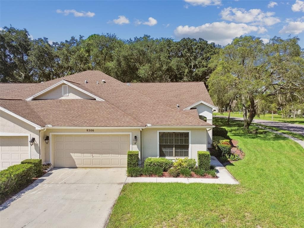 9306 WHISPERING MEADOW COURT NEW PORT RICHEY, FL 34655