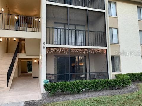 3210 LAKE PINE WAY E UNIT H1 TARPON SPRINGS, FL 34688