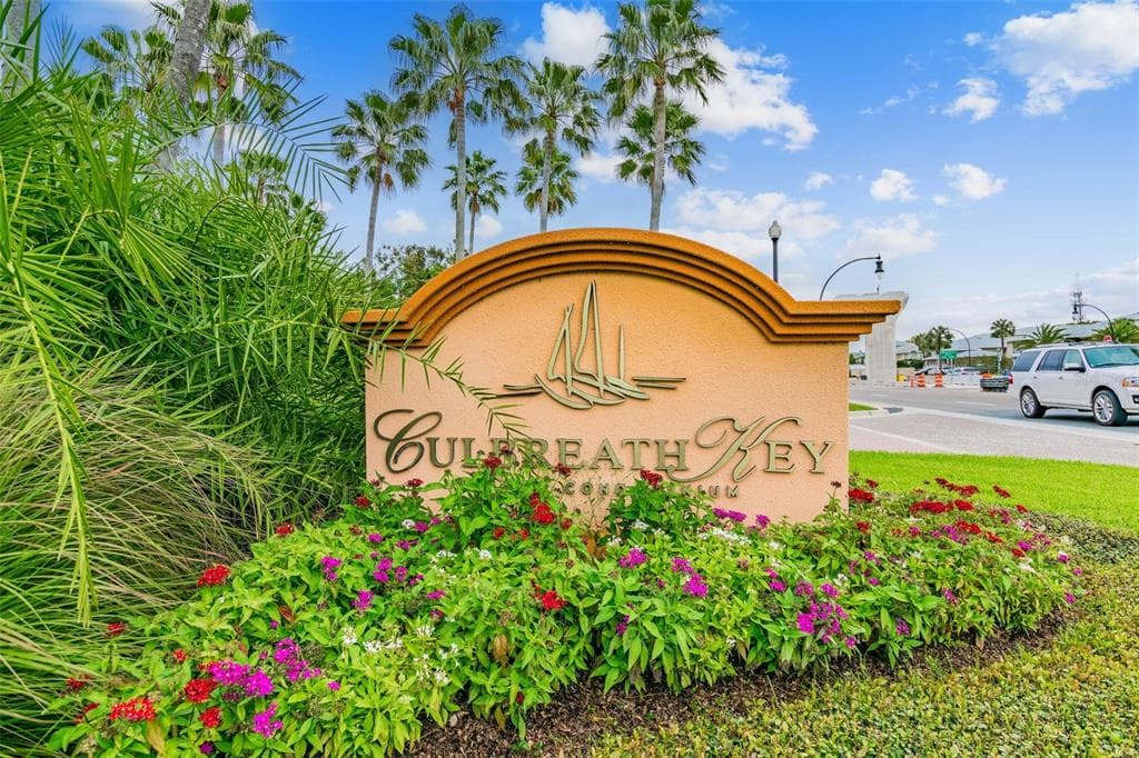 5000 CULBREATH KEY WAY UNIT 8108 TAMPA, FL 33611
