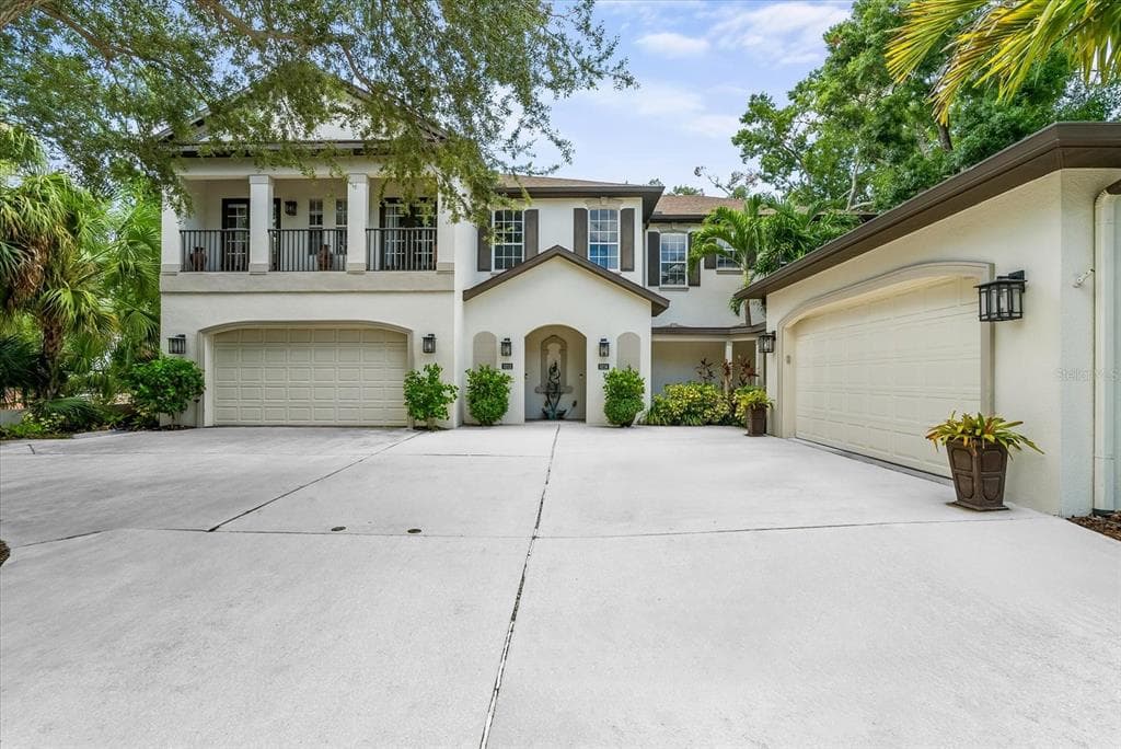 5214 BAYSHORE BOULEVARD TAMPA, FL 33611