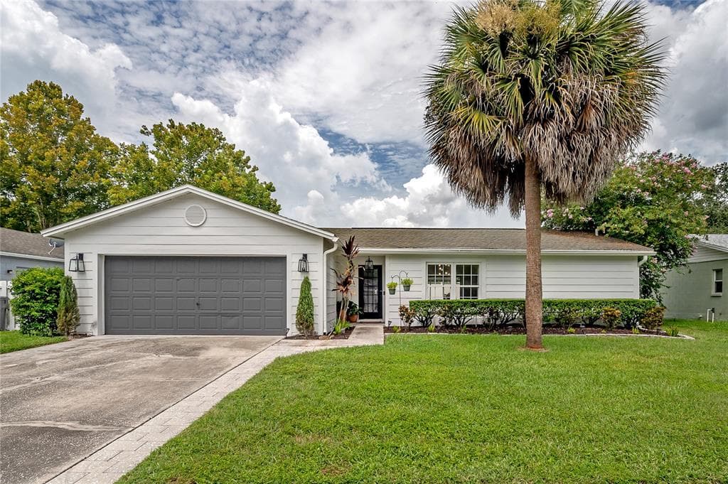 5010 OAKSHIRE DRIVE