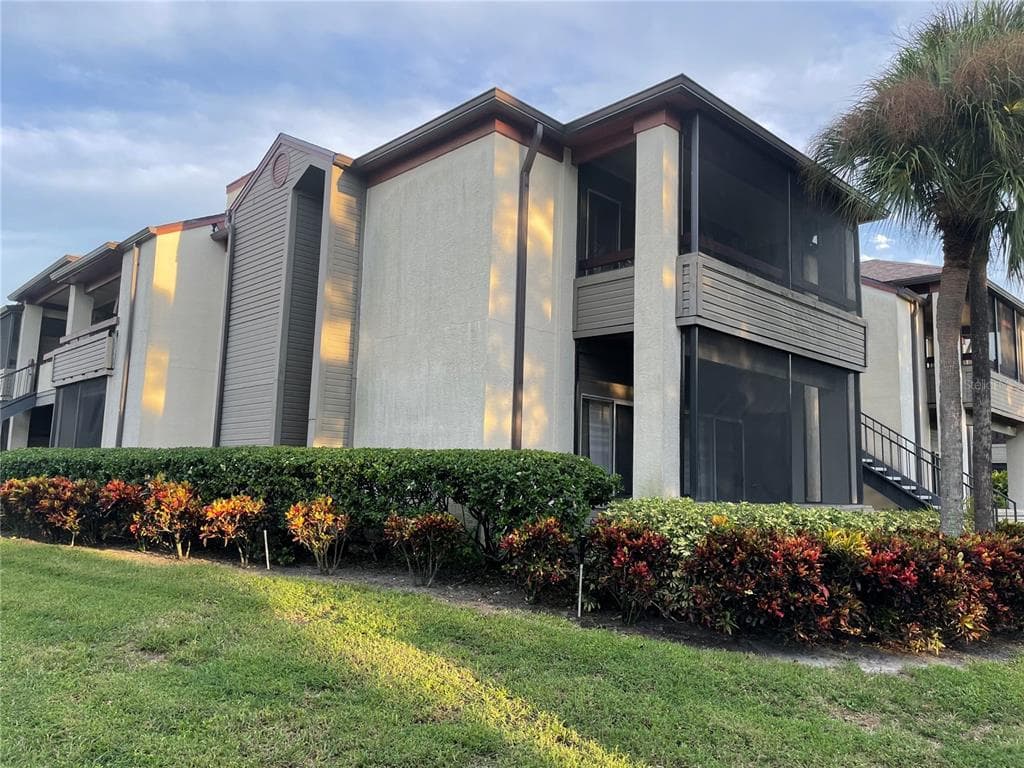10263 GANDY BOULEVARD N UNIT 2301 ST PETERSBURG, FL 33702