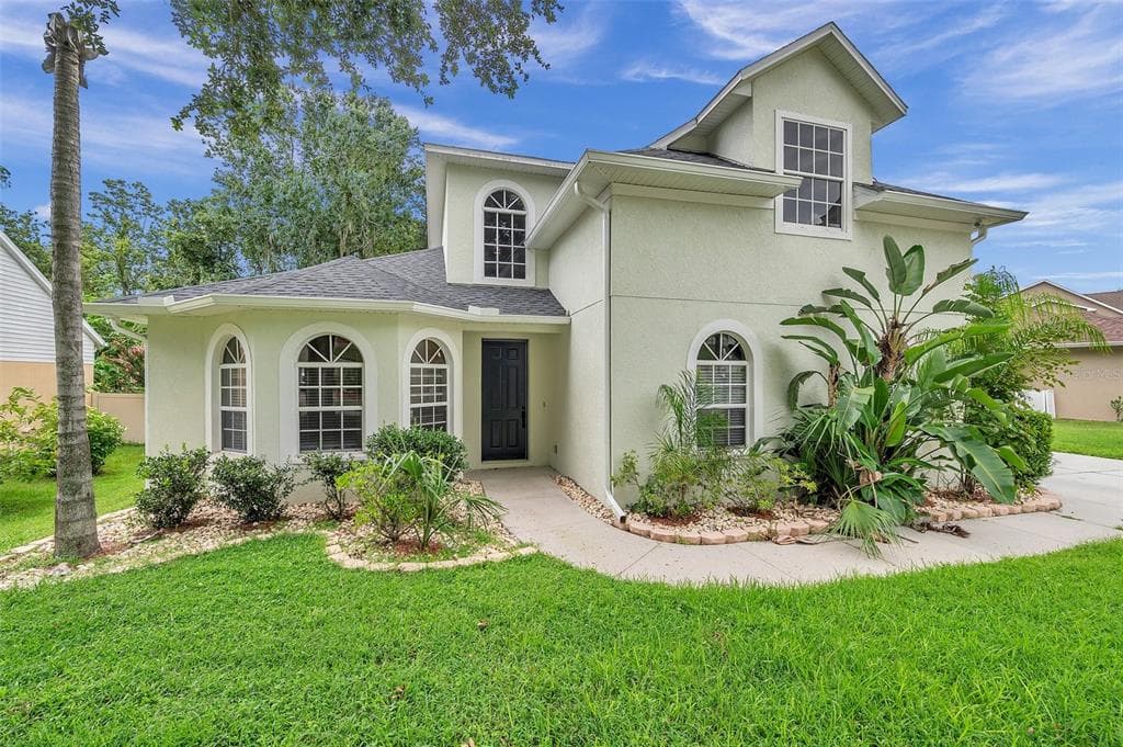 2011 RIVER CROSSING DRIVE VALRICO, FL 33596